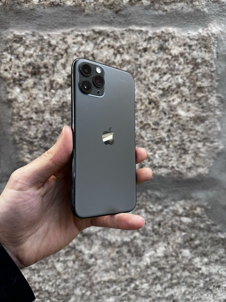 iPhone 11 Pro 64Gb em bom estado