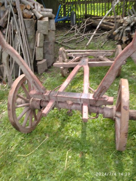 Продаю дерев'яний  причіп