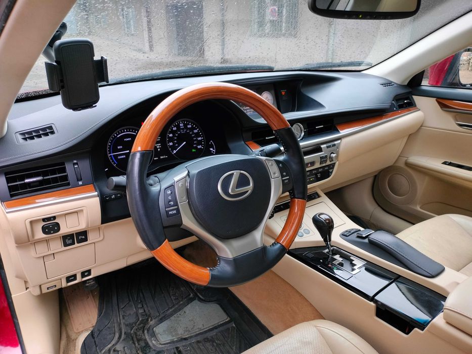 Lexus ES 300h hybryda zamiana