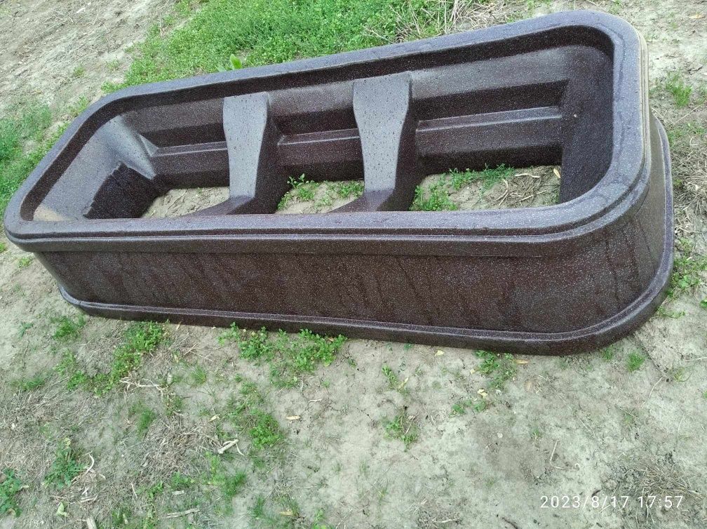Nagrobek plastikowy STONECOR brąz piaskowie obudowa grobu 170x73 cmc,