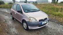 Toyota Yaris 1.0 2001r 143tys km