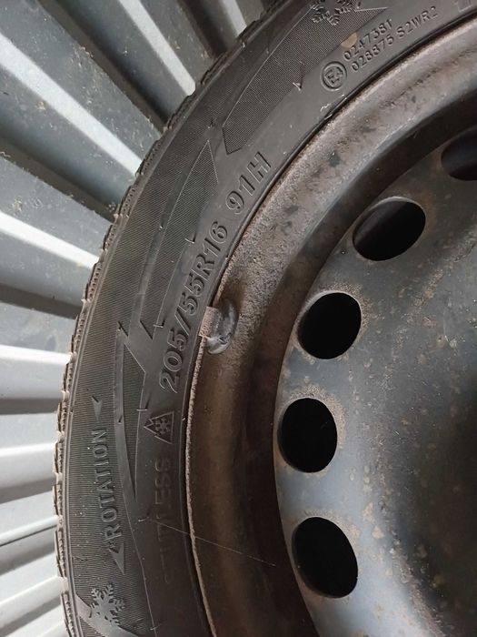Opony z felgami 205/55/16