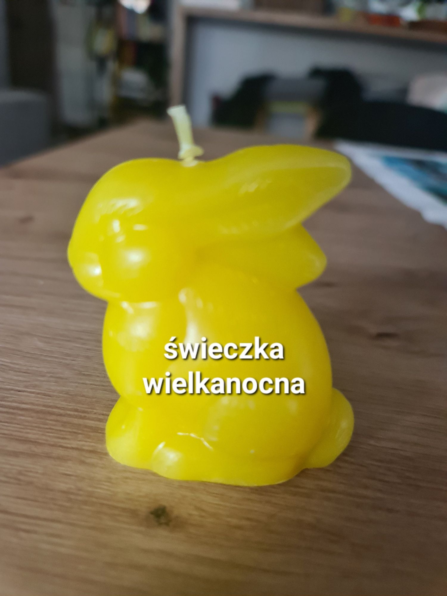 Świeczka wielkanocna zając króliczek wielkanocny ozdoba