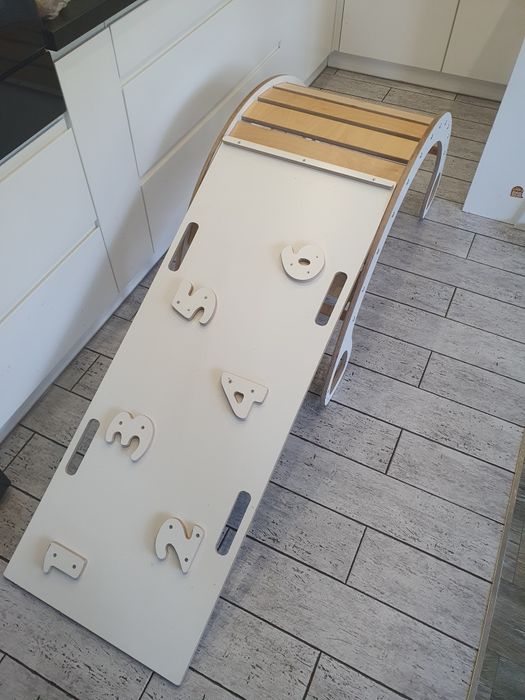 Duży bujak drewniany JUUPI