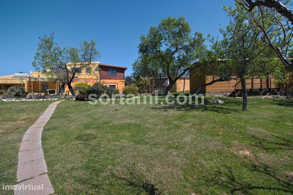 Moradia Isolada T6 Venda em Santa Bárbara de Nexe,Faro