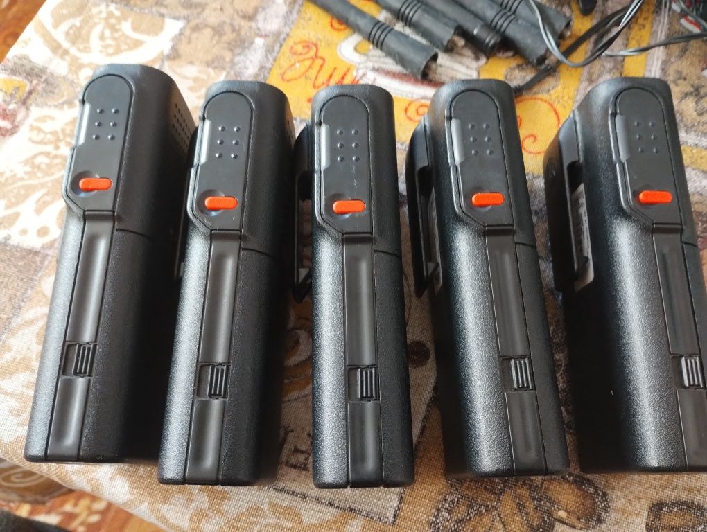 Продам рации motorola sp10