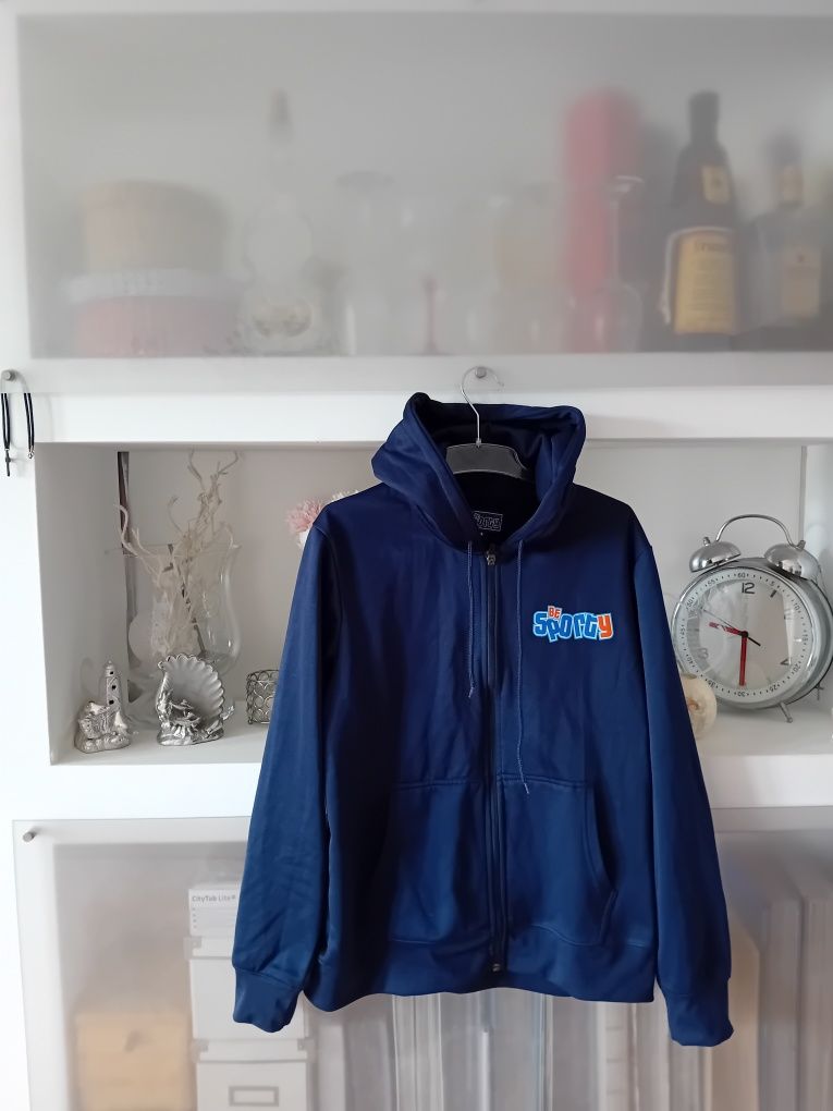 Swietna bluza męska młodzieżowa M jak nowa