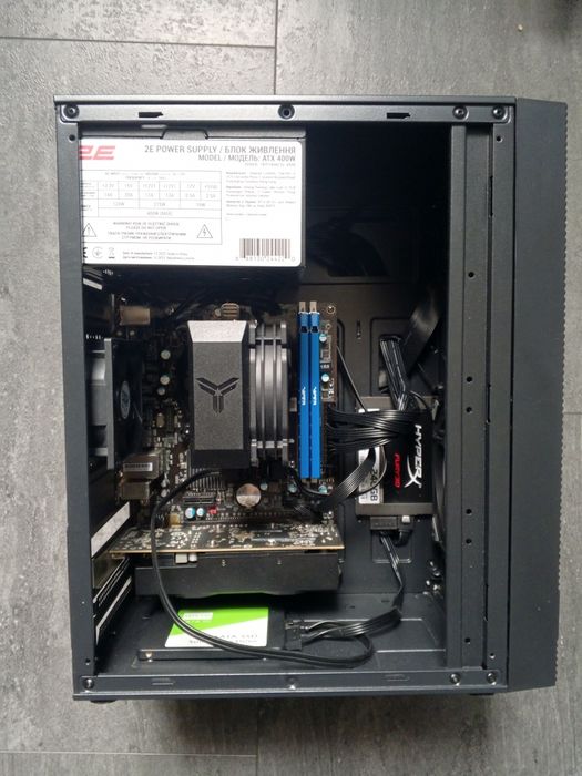 Компютер з монітором 32 дюйм