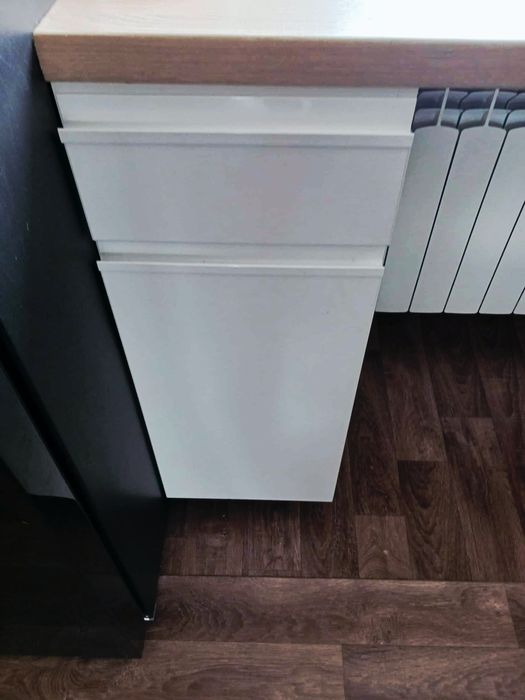 Białe meble kuchenne BRW - 3 lata, stan dobry