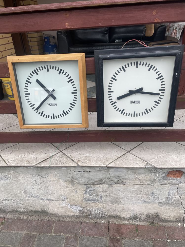 Sprzedam stary zegar z lat 70-80