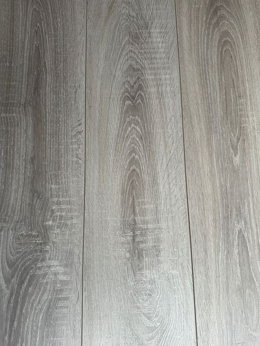 panele podłogowe V4 AC4 Light Oak 7.5m