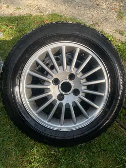 Продам комплект дисків з резиною FireHawk 4x108