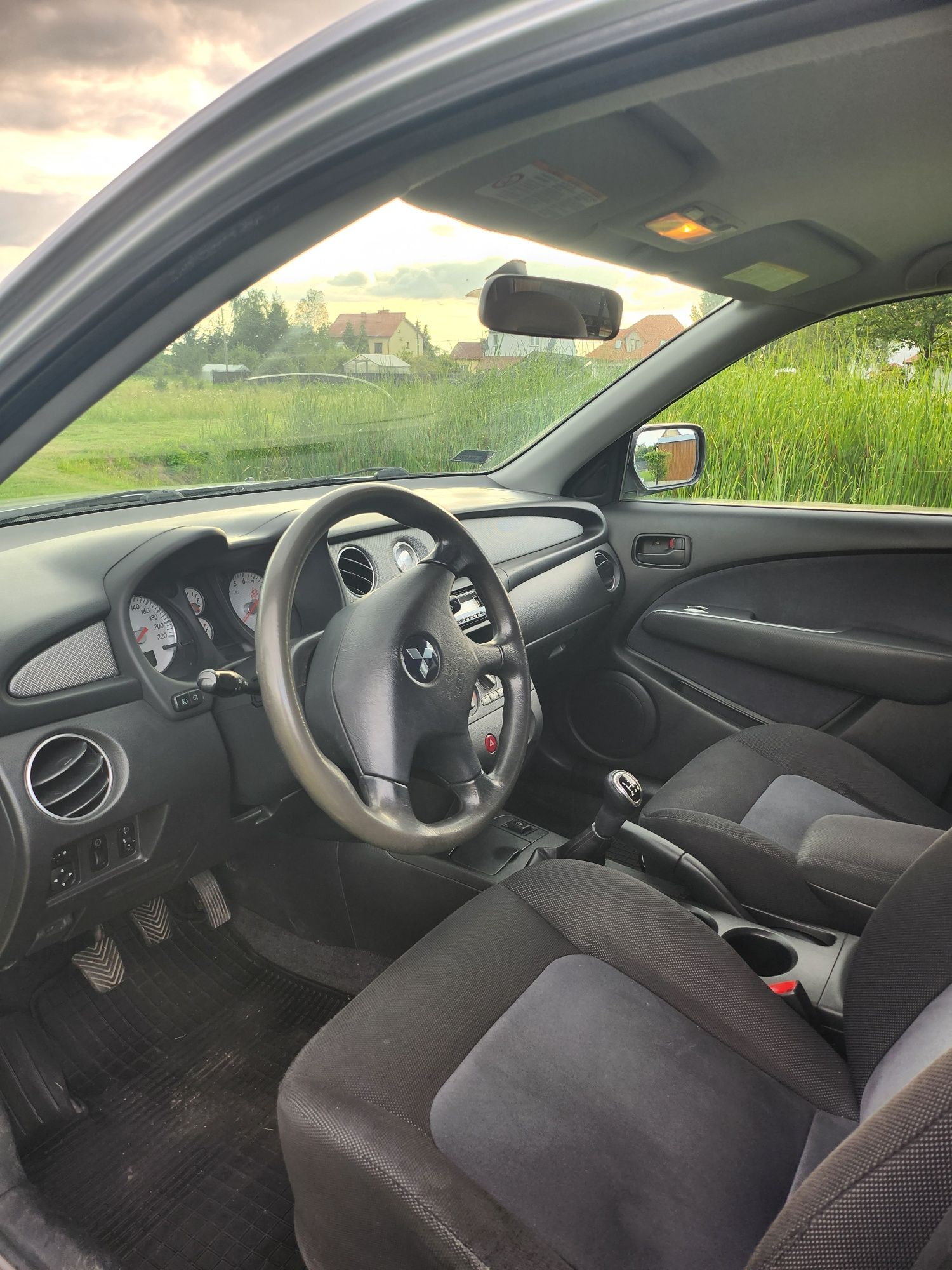 Mitsubishi Outlander Niski Przebieg