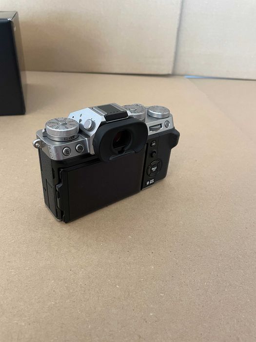 Fujifilm X-T5 Bezlusterkowiec Silver Komplet Gwarancja Promocja !