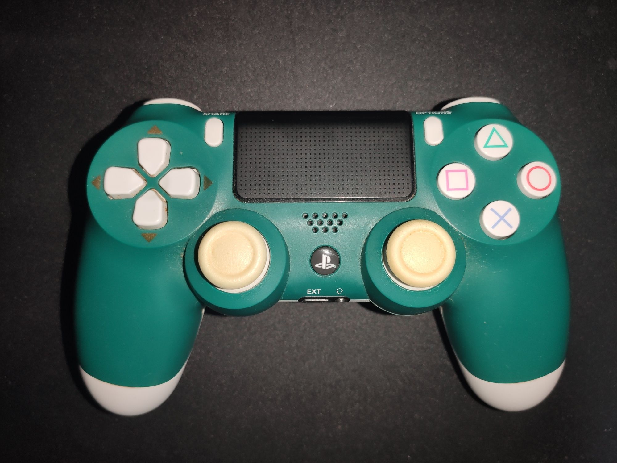 Comando PS4 versão Alpine Green