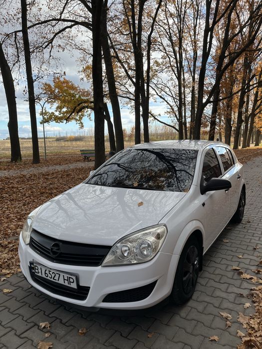 Продам Opel Astra H
