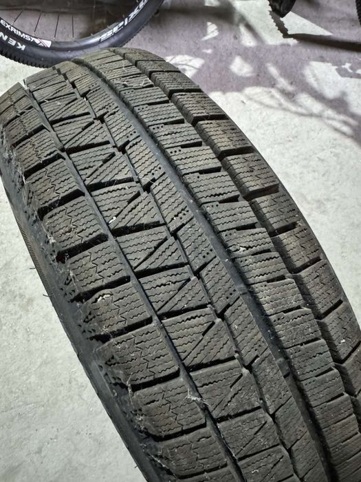 Bridgestone blizzak 185/65 r15