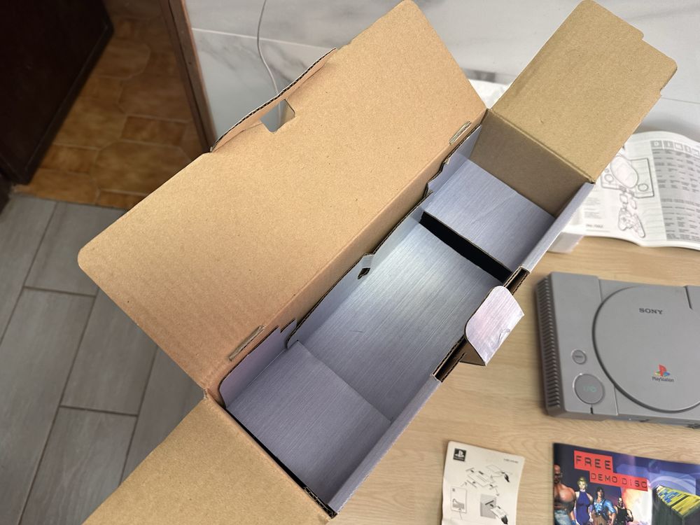 Playstation scph-7002c excelente para colecionadores