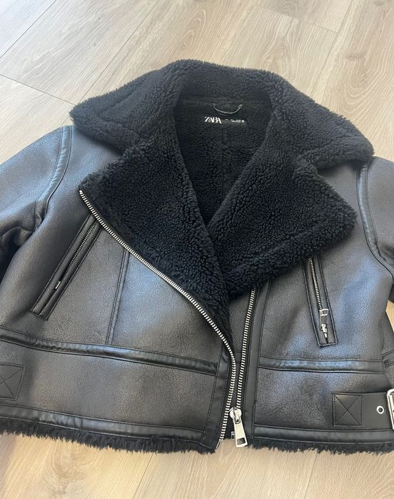 Куртка Zara тепла