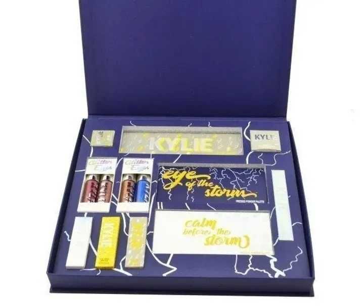 Подарунковий набір косметики Кайлі синій, Набір тіней для очей