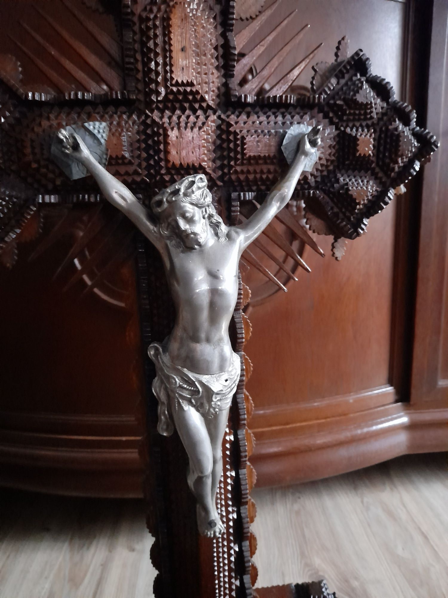 Przedwojenny olbrzymi krzyż  Rękodzieło  Unikatowy ANTYK
