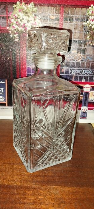 Copos e outros de cristal