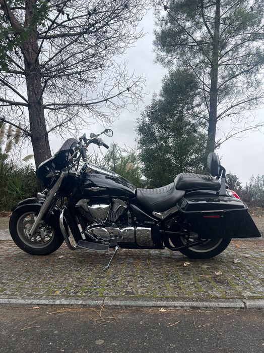 Suzuki intruder c1800r