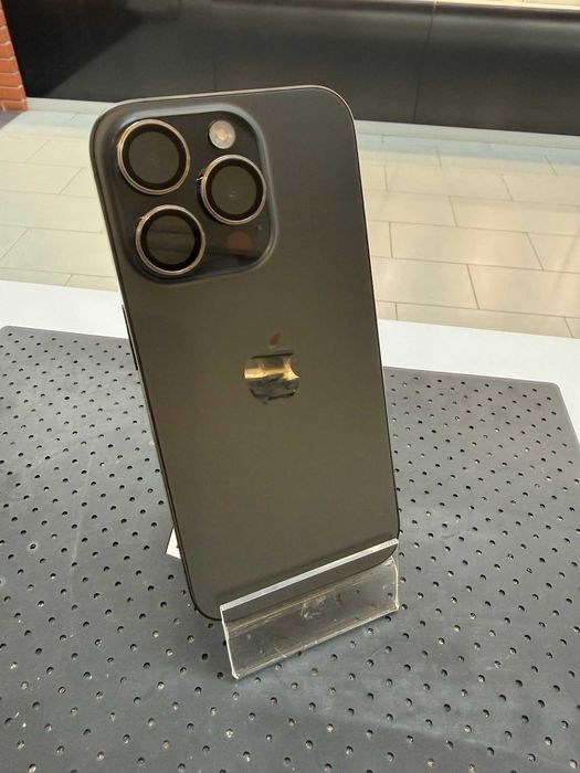 iPhone 15 Pro 128GB • Black • Stan dobry