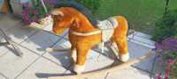 Koń na biegunach gniady (pomarańczowy plusz)