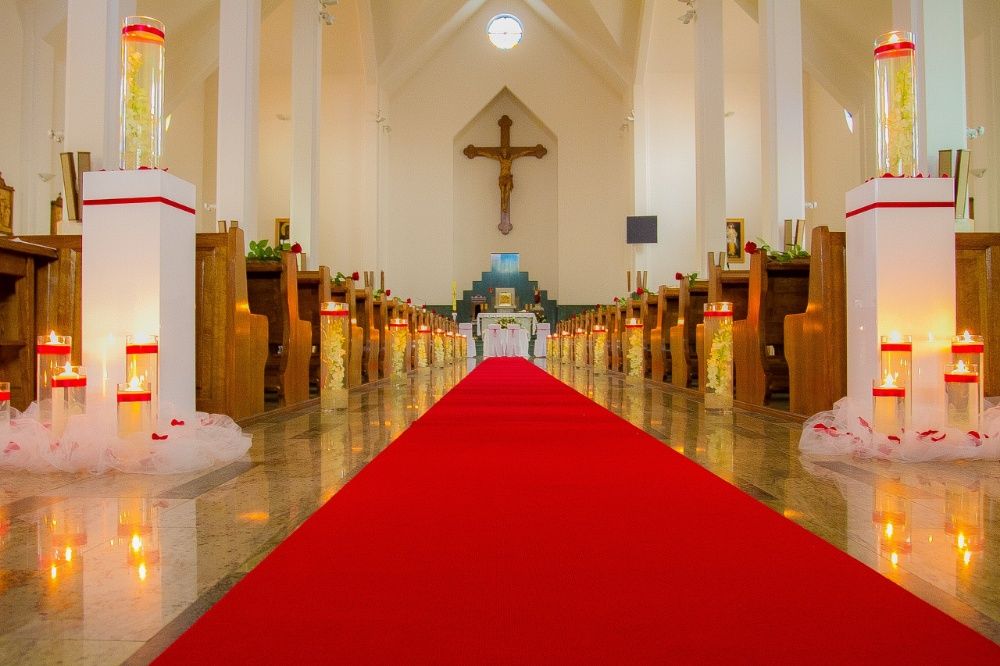 Wykładzina Czerwona  Dywan Chodnik na ślub klasa PREMIUM czerwony