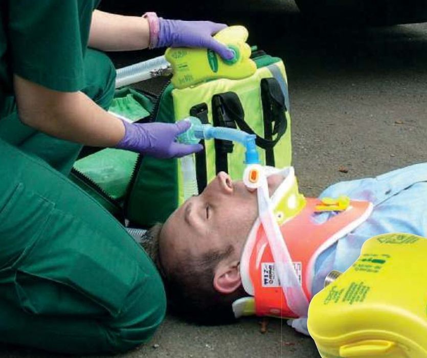 Respirator przenośny Smiths pneupac VR 1 -na motor, ATV, patrol pieszy