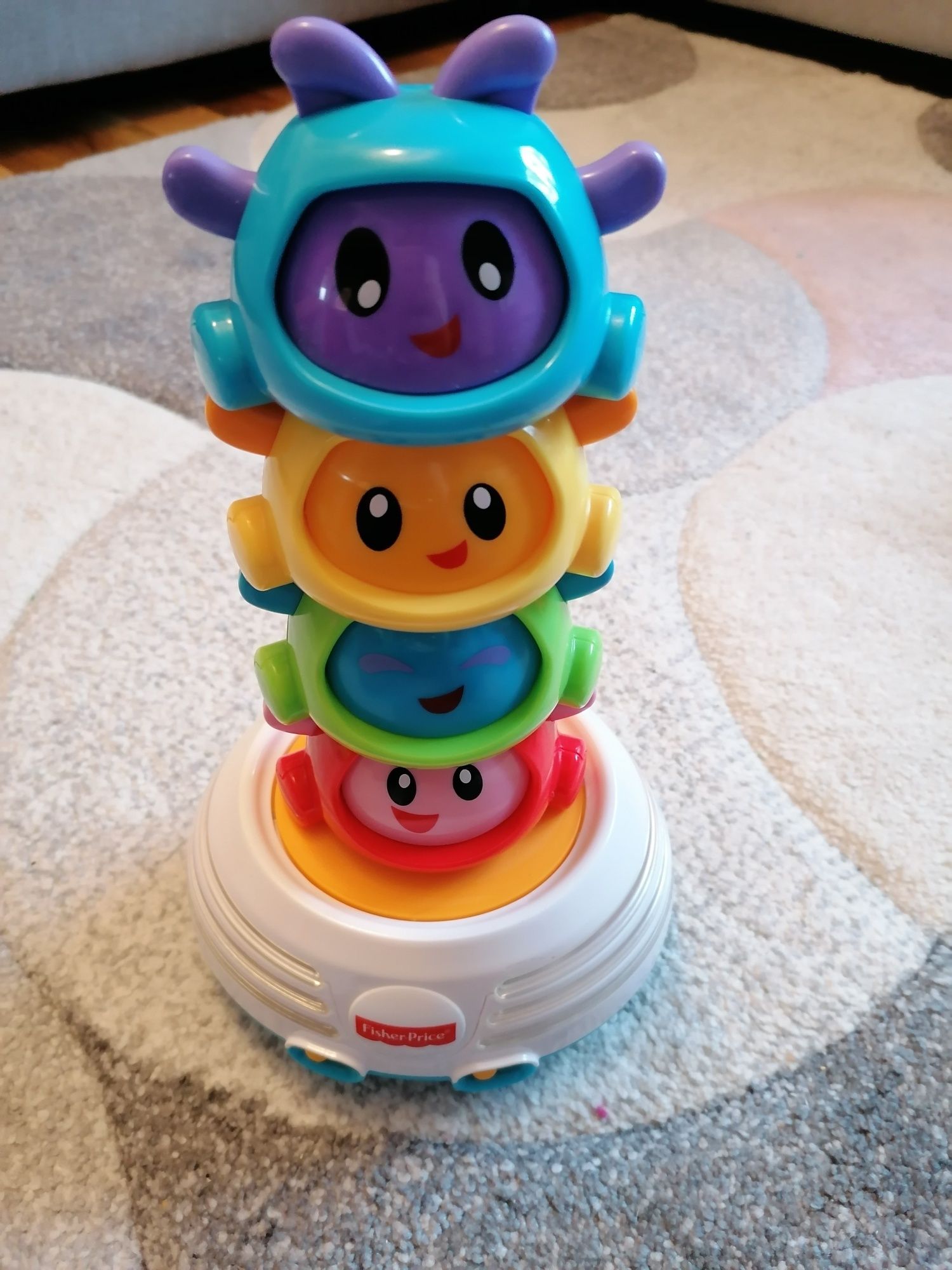 Fisher Price  muzyczna piramidka BeBo