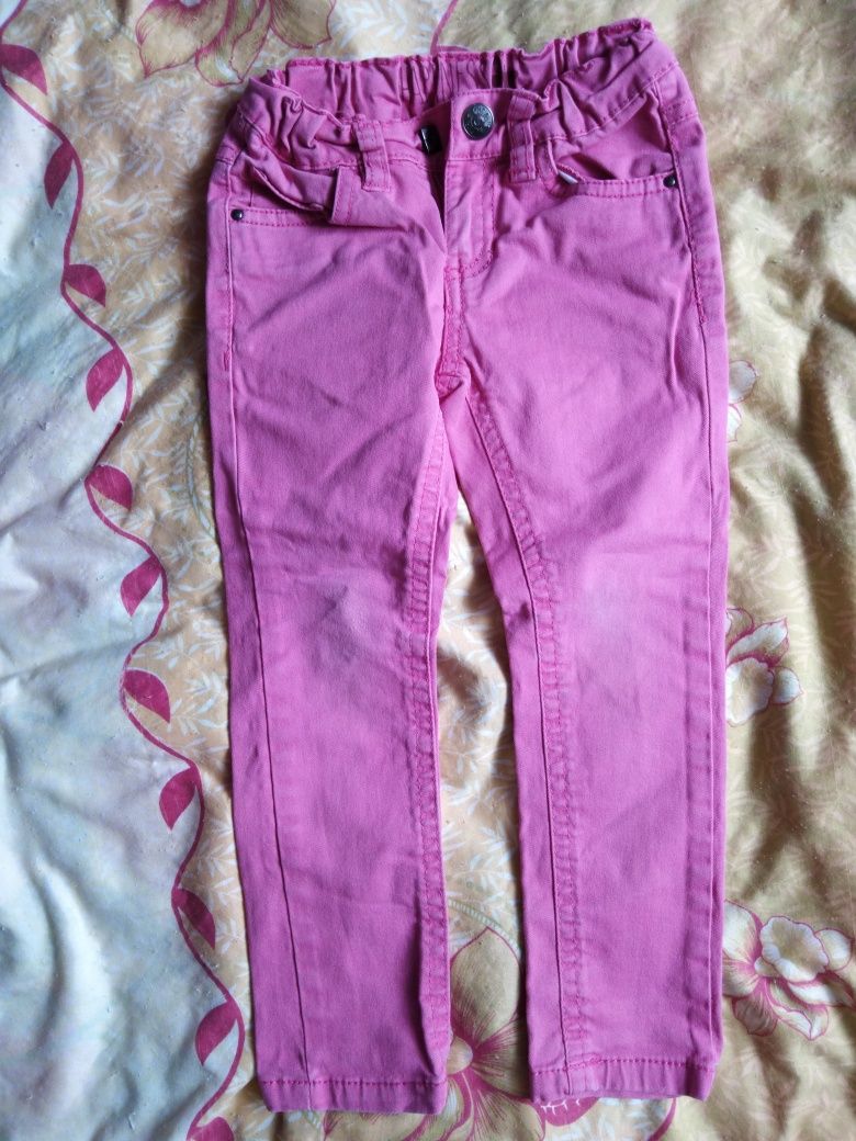 Spodnie jeansy r 98 dopasowywane w pasie