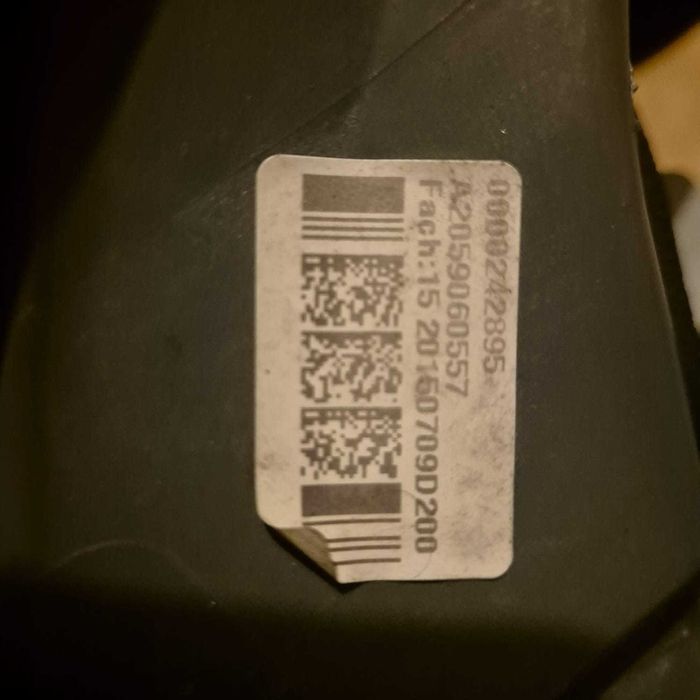 Farolim Esquerdo Mercedes W205 SW LED 2014 a 2018