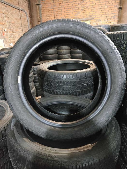 Шини резина зима 205/50 R17 Goodyear Vector / Goodride 2022 рік