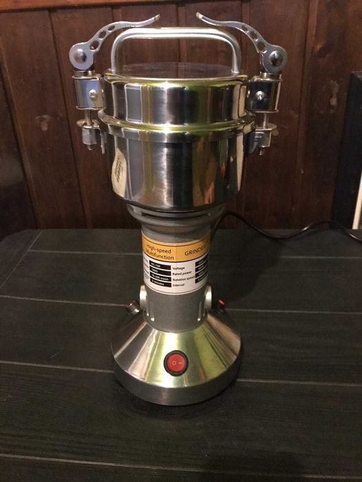 Moedor Elétrico VEVOR 150g 850W