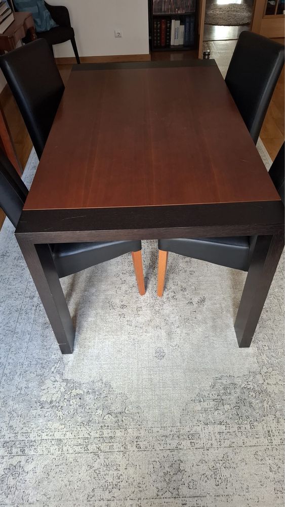 Mesa extensivel cetejeira/wengue