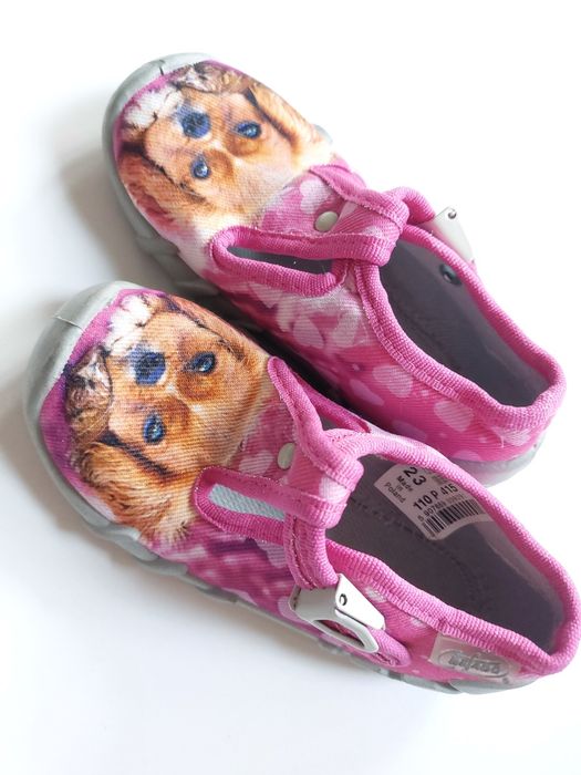 Papcie dziecięce r. 23