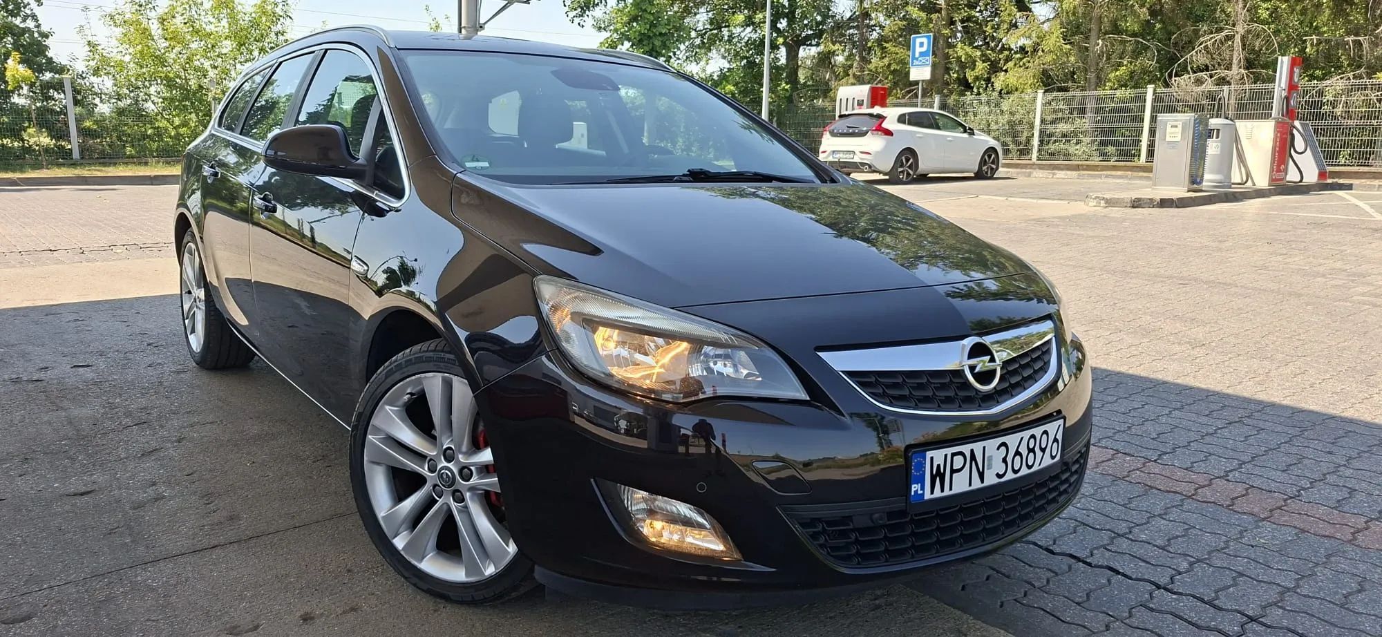 Opel Astra 1.4T 140KM Klima Alu Serwis Duża Navi Kamera Cofania