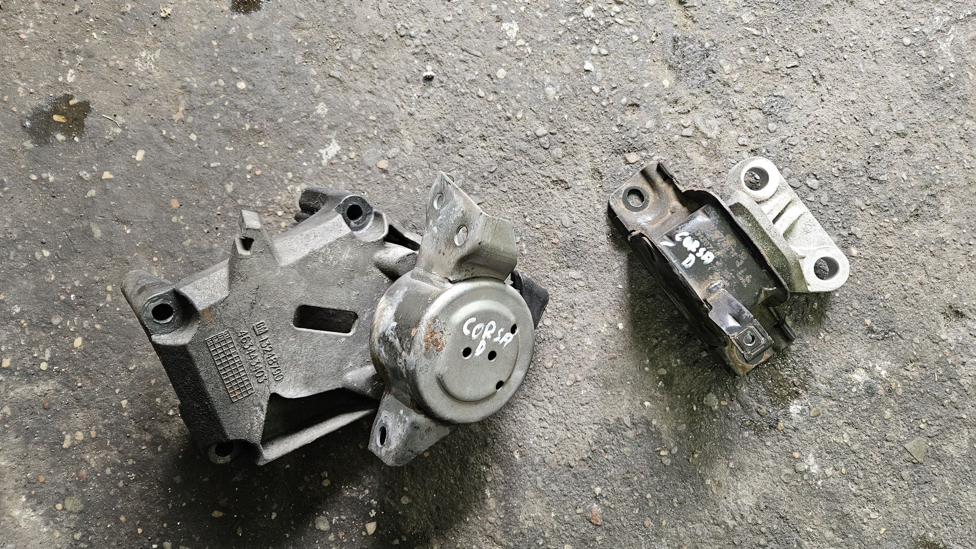 Łapa poducha poduszka silnika opel corsa d 1.2 1.4 a14xer a12xer