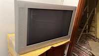 32” Super Flat Widescreen CRT Philips