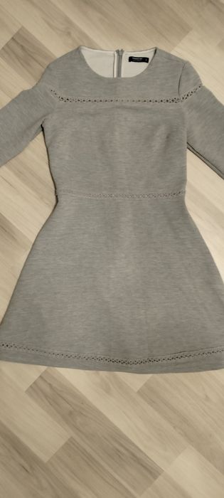 Sukienka firmy Reserved