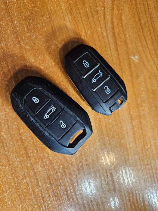 Корпус оригинальный для Пежо 508