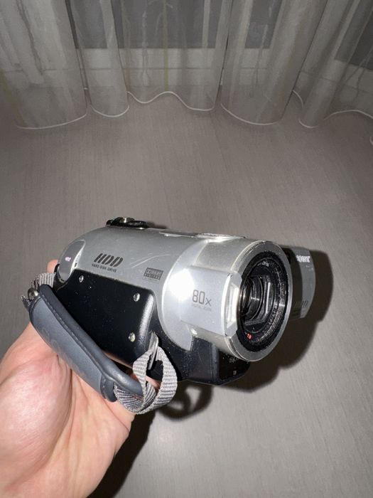 Sony Handycam DCR-SR300