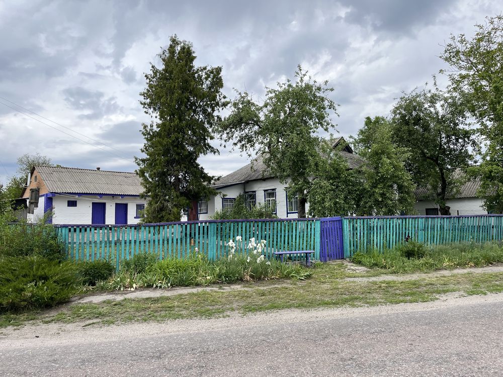 Продається будинок. 35 км до Білої церкви. До києва - 80км