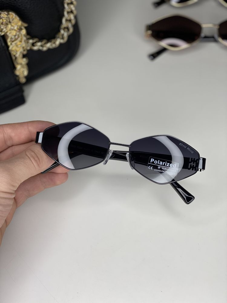 Женские солнцезащитные очки MIU MIU ромбы POLARIZED Черные коричневые