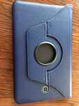 Etui obrotowe 9.6" do tabletu.