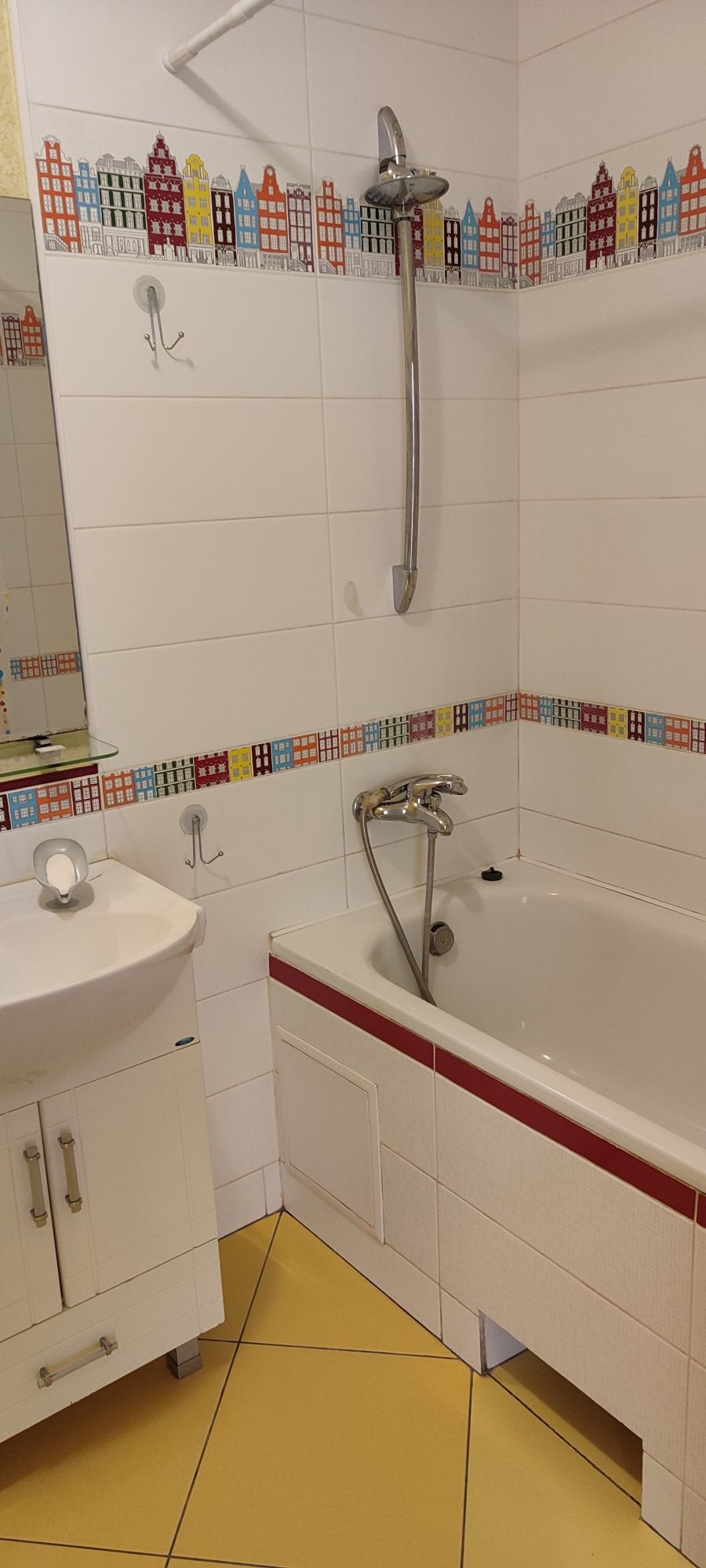 Продам однокімнатну квартиру з автономним газовим опаленням центрі Виш