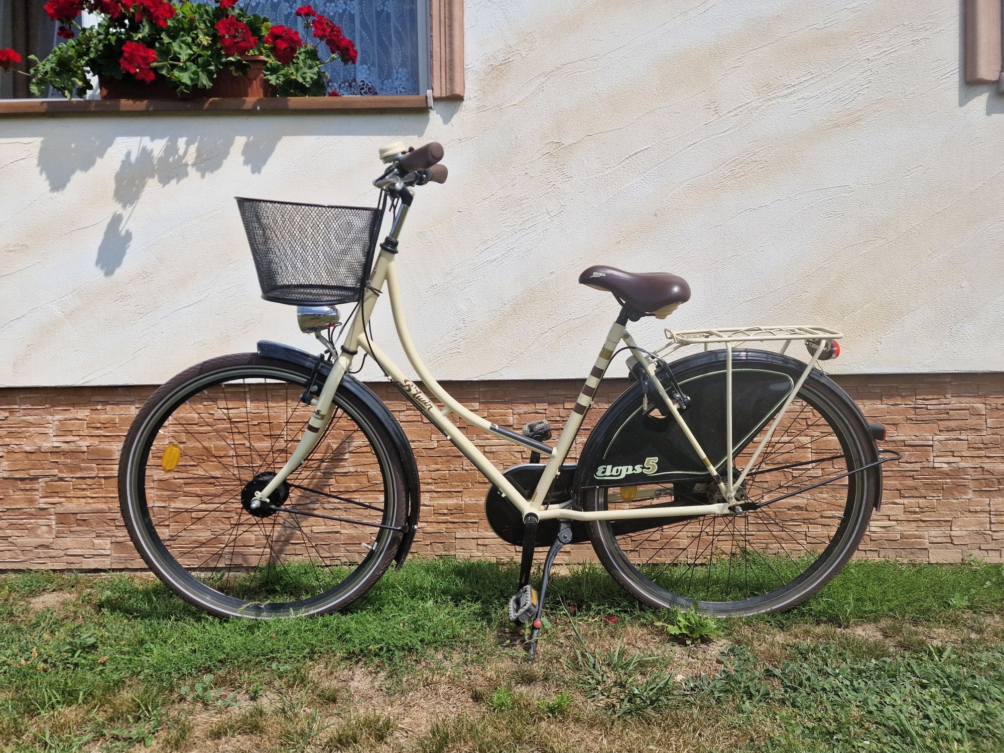 Rower miejski Elops 500. Stan idealny.
