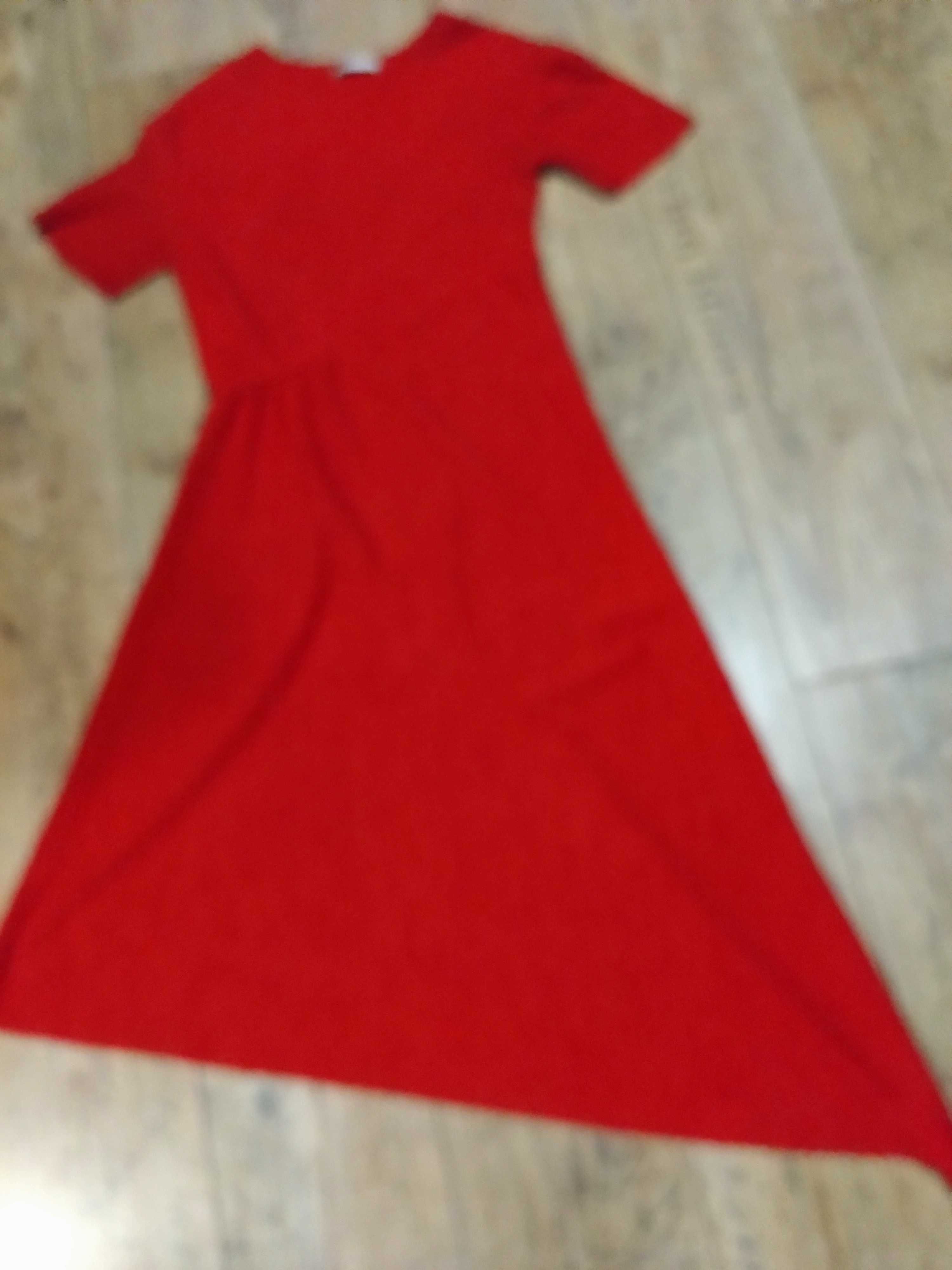 Czerwona sukienka Zara rozmiar S